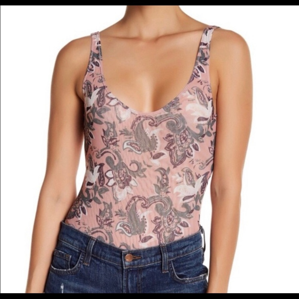 NWOT FREE PEOPLE Bodysuit✨